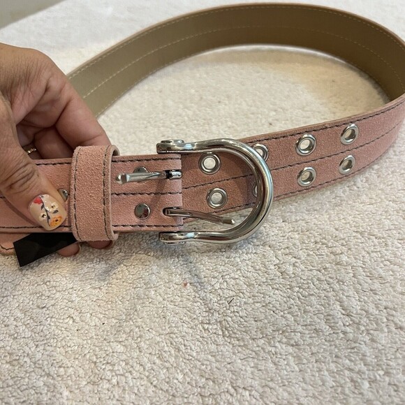 Urban Outfitters Women’s Pink Belt Double Grommet Small Calf Hair Leather Barbie - Picture 2 of 6